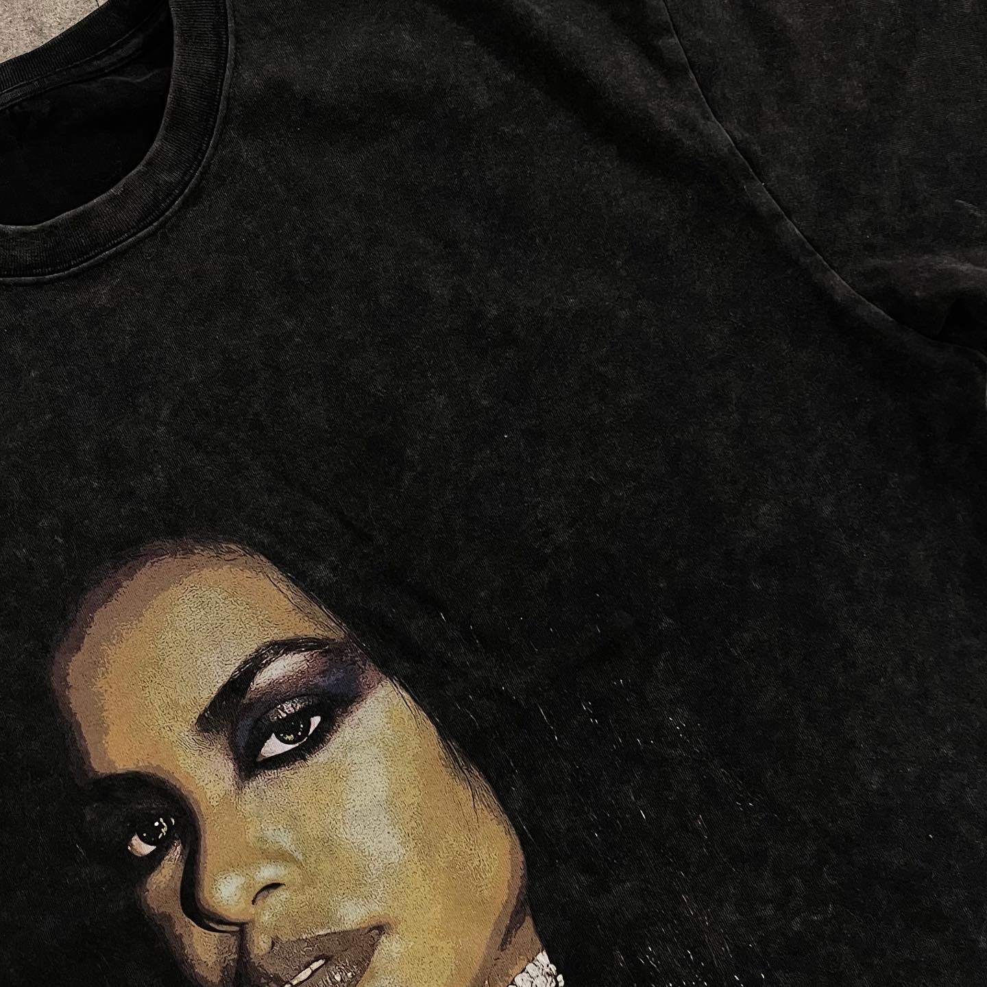 Aaliyah - Vintage Tee LostFiction Clo